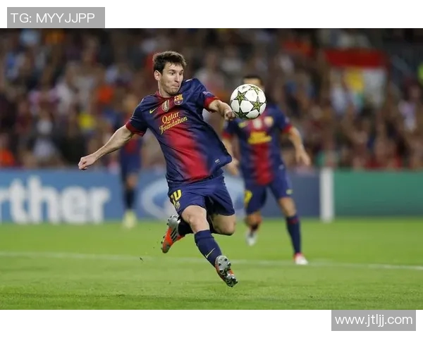 全球足球明星球员精彩瞬间图集尽览与背后故事分享